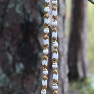 Long White Gold ZigZag Pattern Necklace
